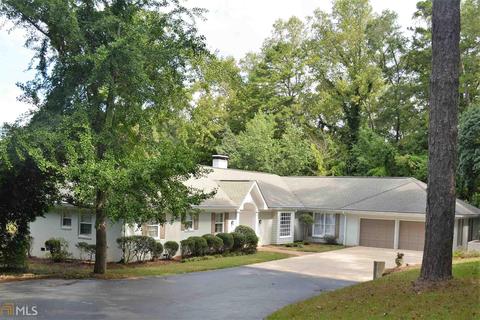 856 Piney Woods Dr, Lagrange, GA 30240 photo 2
