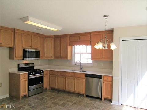 317 Madison Ave, Hampton, GA 30228 photo 9