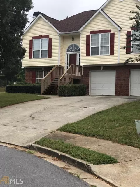 10632 Wimbelton Ct, Hampton, GA 30228 photo 2