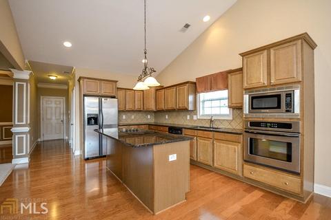 100 Snow Bird Dr, Hampton, GA 30228 photo 9