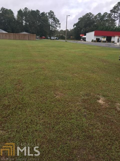706 W Main St, Claxton, GA 30417 photo 4
