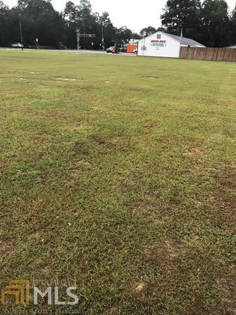 706 W Main St, Claxton, GA 30417 photo 5