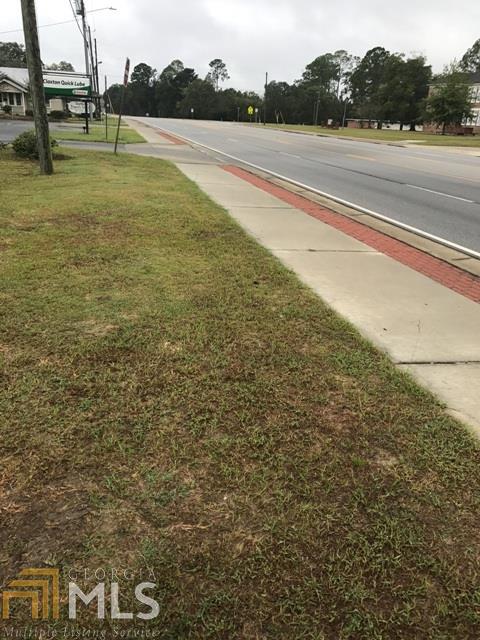 706 W Main St, Claxton, GA 30417 photo 1