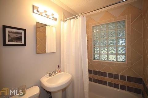 3975 Forrest Ct, Chamblee, GA 30341 photo 11