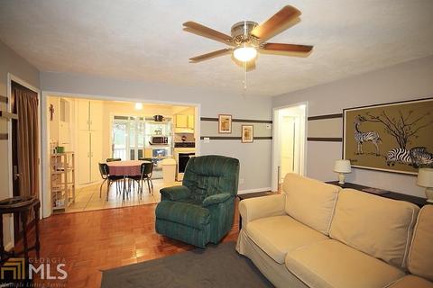 3975 Forrest Ct, Chamblee, GA 30341 photo 4