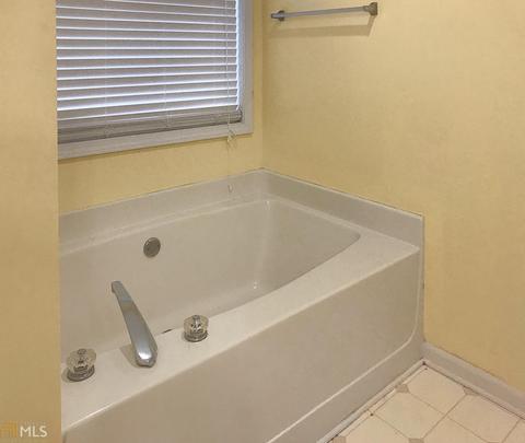 1153 Harper Ct, Madison, GA 30650 photo 11