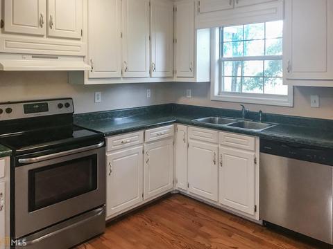 1153 Harper Ct, Madison, GA 30650 photo 5