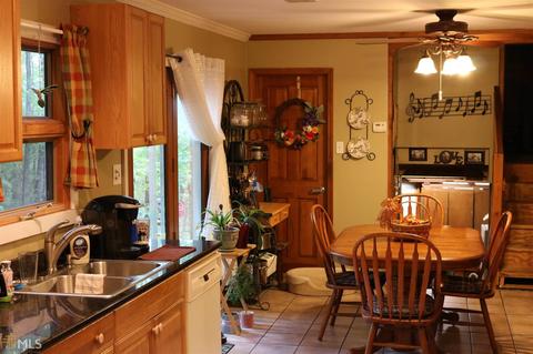 2129 Rocky Plains Rd, Covington, GA 30016 photo 6