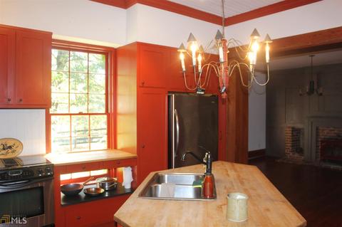 704 Ayersville Rd, Toccoa, GA 30577 photo 9