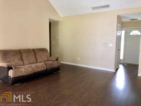 70 Trotters Ct, Covington, GA 30016 photo 3