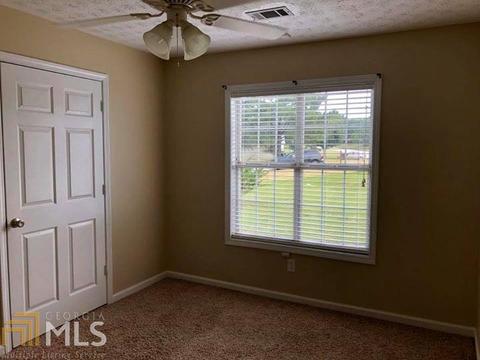 70 Trotters Ct, Covington, GA 30016 photo 18