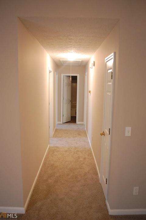 385 Mountainview Dr, Covington, GA 30016 photo 7