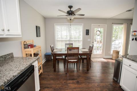 1049 Blakewood Ct, Bethlehem, GA 30620 photo 2