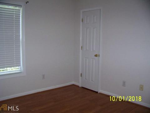 435 Hampton Green Dr, Lagrange, GA 30240 photo 11