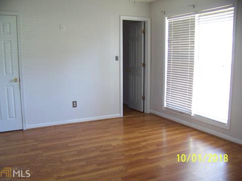 435 Hampton Green Dr, Lagrange, GA 30240 photo 5