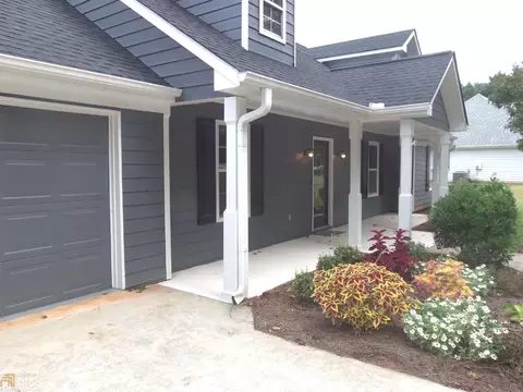 30 Sunset Ct, Covington, GA 30016 photo 2