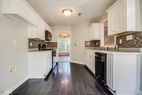 176 Shoreline Way, Hampton, GA 30228 photo 3