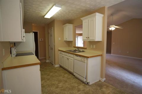75 Cheyenne Dr, Covington, GA 30016 photo 6