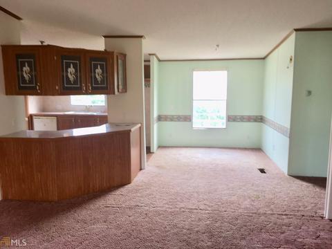 146 Memory Ln, Martin, GA 30557 photo 5