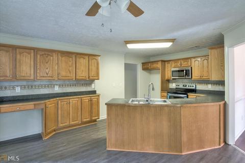 149 Marina Cir, Jackson, GA 30233 photo 10