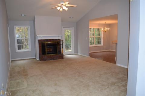 106 Foxdale Dr, Lagrange, GA 30240 photo 4