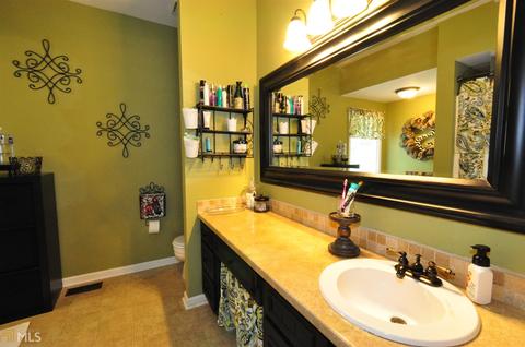 404 Granger Dr, Lagrange, GA 30240 photo 8