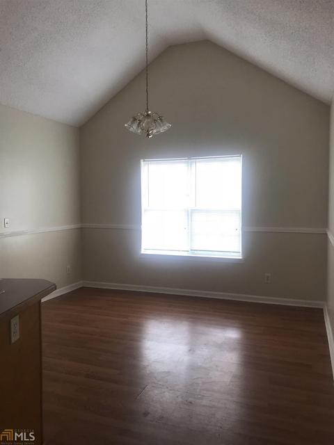 74 Phillips Dr, Mcdonough, GA 30253 photo 4