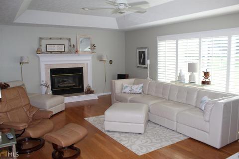 100 Colonial Ct, Lagrange, GA 30240 photo 4