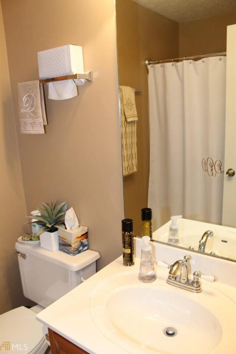 100 Colonial Ct, Lagrange, GA 30240 photo 17