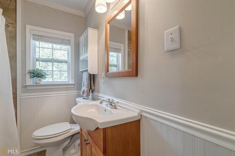 4096 W Johnson Cir, Chamblee, GA 30341 photo 17