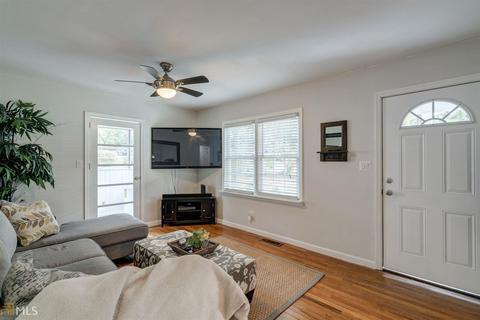 4096 W Johnson Cir, Chamblee, GA 30341 photo 3