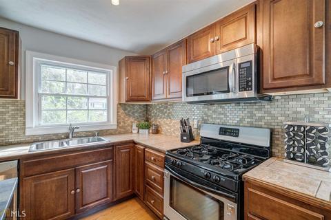 4096 W Johnson Cir, Chamblee, GA 30341 photo 12
