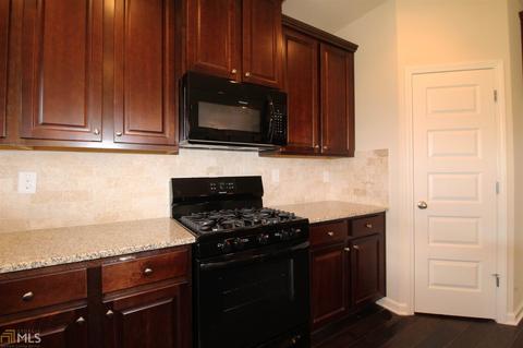 603 Toronto Cir, Hampton, GA 30228 photo 7