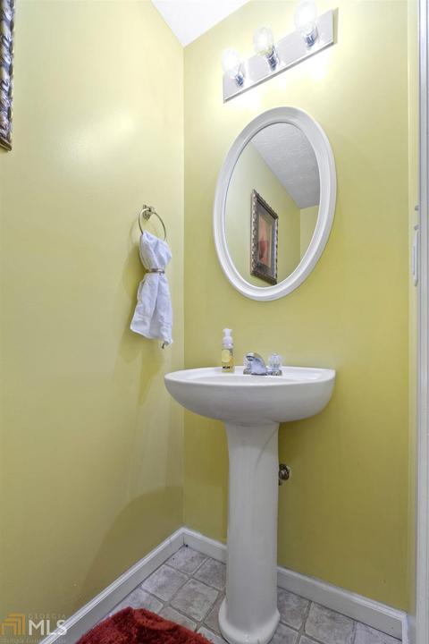 2776 Culver Cir, Morrow, GA 30260 photo 13