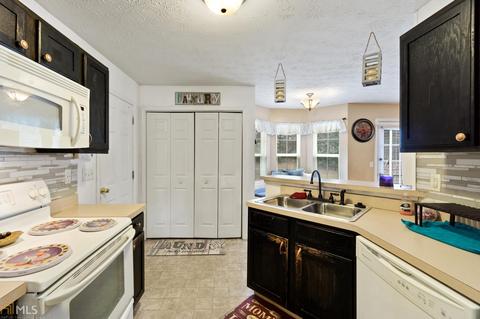 2776 Culver Cir, Morrow, GA 30260 photo 7