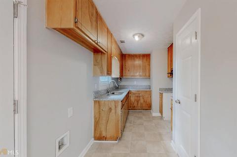 610 Lake Amah Lee Rd, Hampton, GA 30228 photo 11