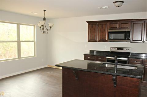 821 Weldon Rd, Forsyth, GA 31029 photo 4