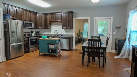 113 Cottage Loop, Dublin, GA 31021 photo 6