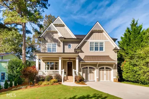 2782 Ashburn Ln, Chamblee, GA 30341 photo 1