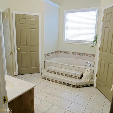 88 W James Cir, Hampton, GA 30228 photo 14