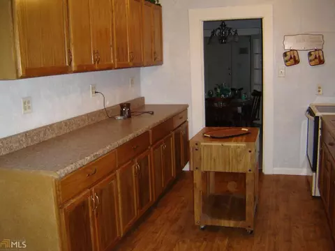 1902 53rd St, Valley, AL 36854 photo 9