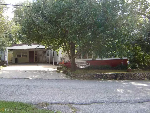 1902 53rd St, Valley, AL 36854 photo 3