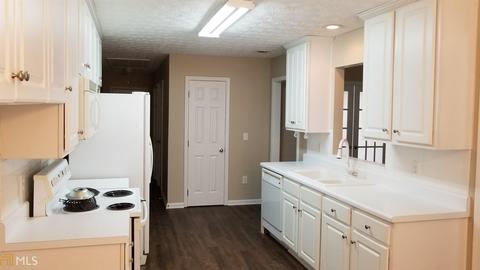 526 Carriage Dr, Bethlehem, GA 30620 photo 10