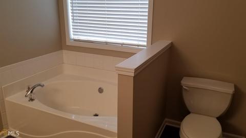 526 Carriage Dr, Bethlehem, GA 30620 photo 17