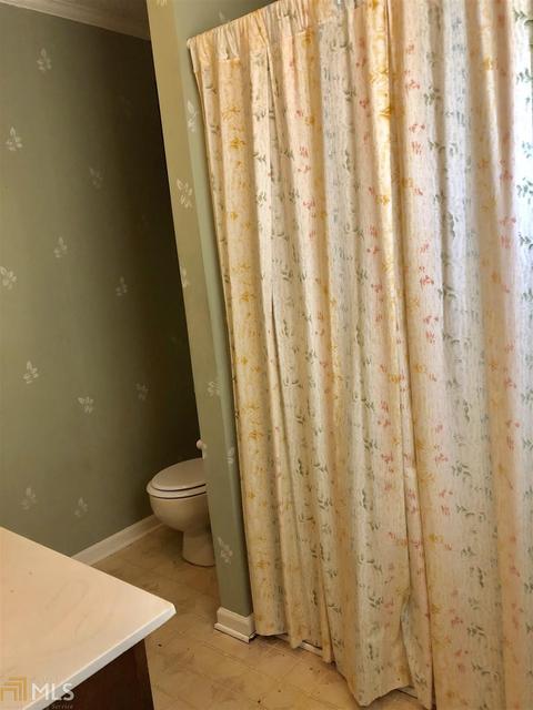 210 Irvindale Dr, Dublin, GA 31021 photo 9