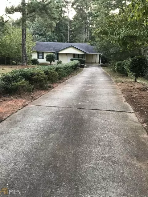 235 W James Cir, Hampton, GA 30228 photo 3