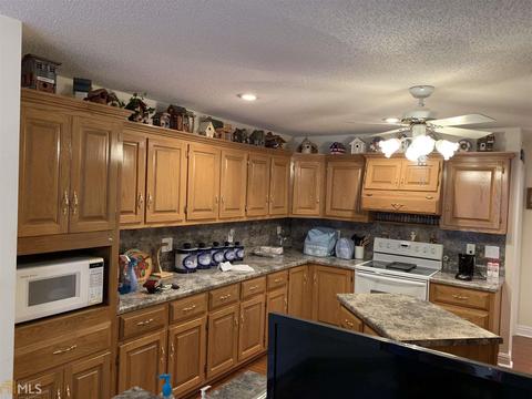 371 Four Points Rd, Jackson, GA 30233 photo 11
