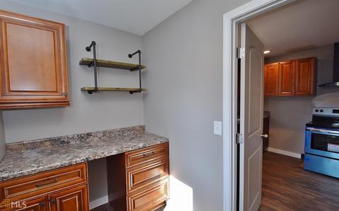 1005 State St, Commerce, GA 30529 photo 11