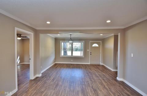1005 State St, Commerce, GA 30529 photo 8