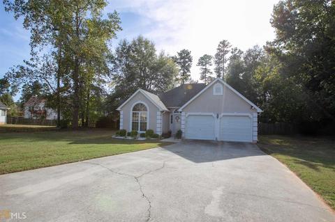 1439 Starling Ct, Hampton, GA 30228 photo 4